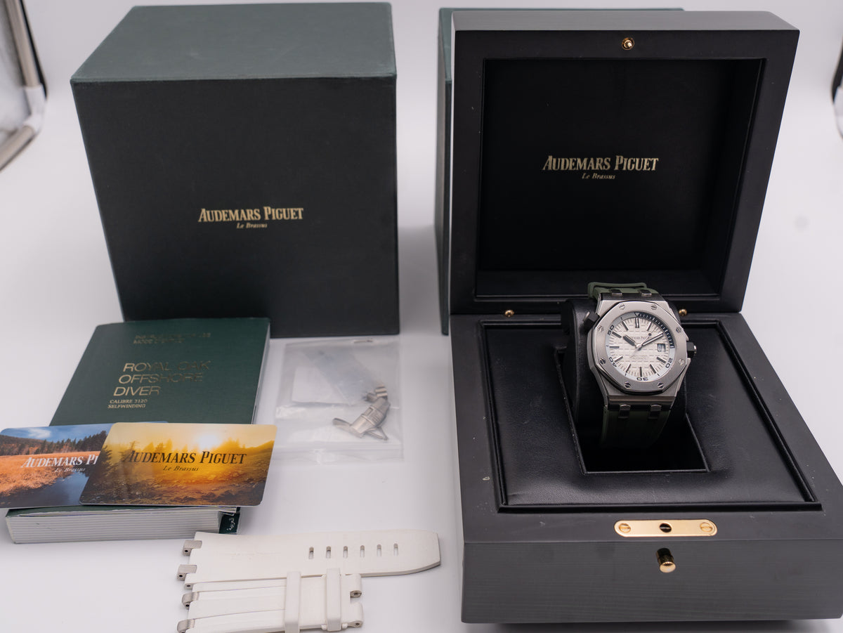 Audemars Piguet Royal Oak Offshore Diver 42mm 15710ST On Green Rubber Strap