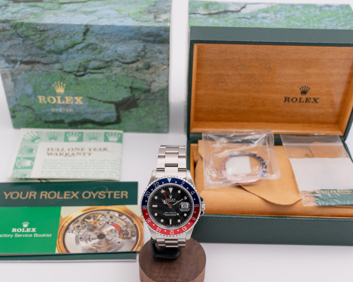 Rolex GMT-Master 40mm 16700BLRO Pepsi 1998