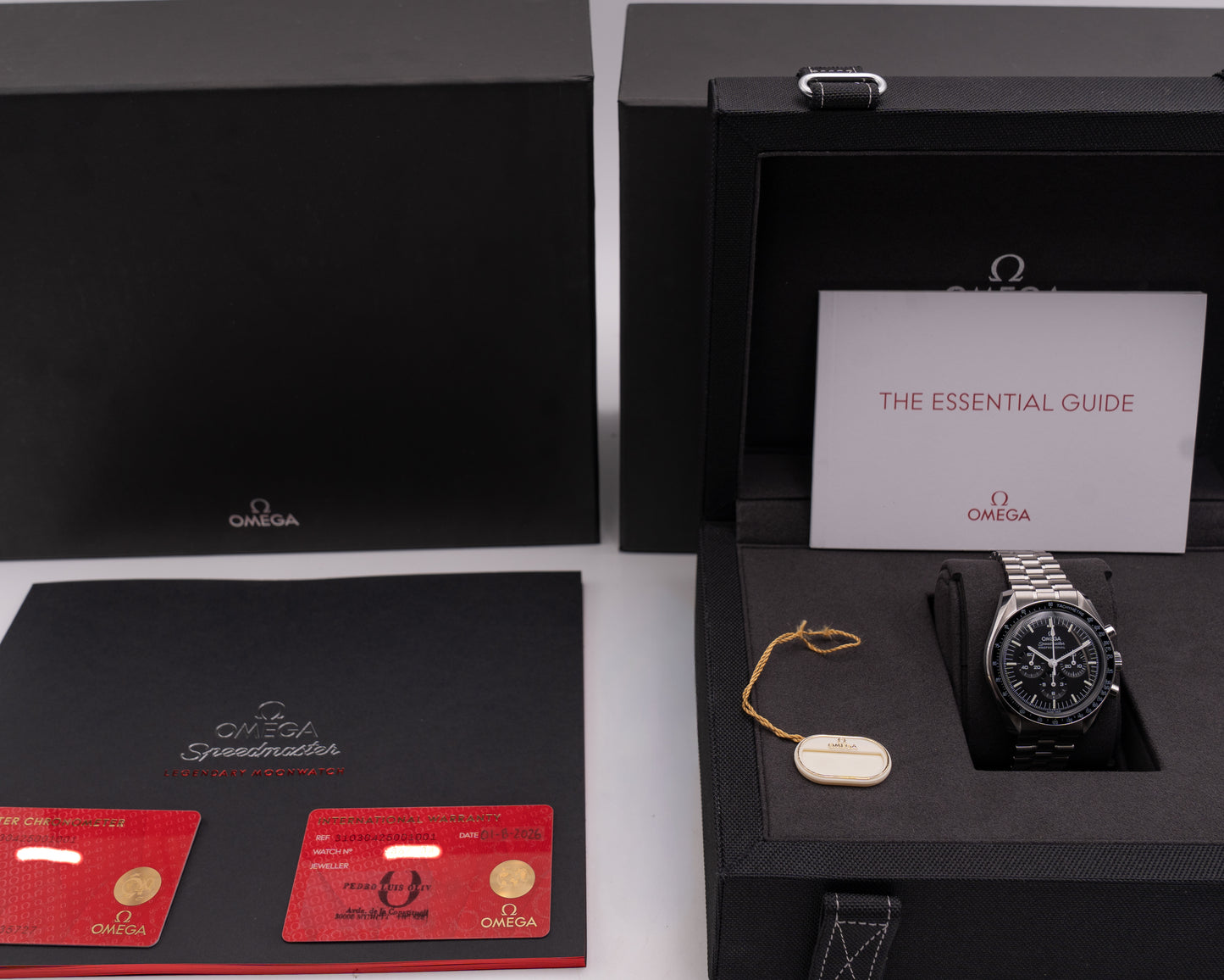 UNWORN STICKERED Omega Speedmaster Moonwatch 42mm 31030425001001 Black Dial Hesalite 2026