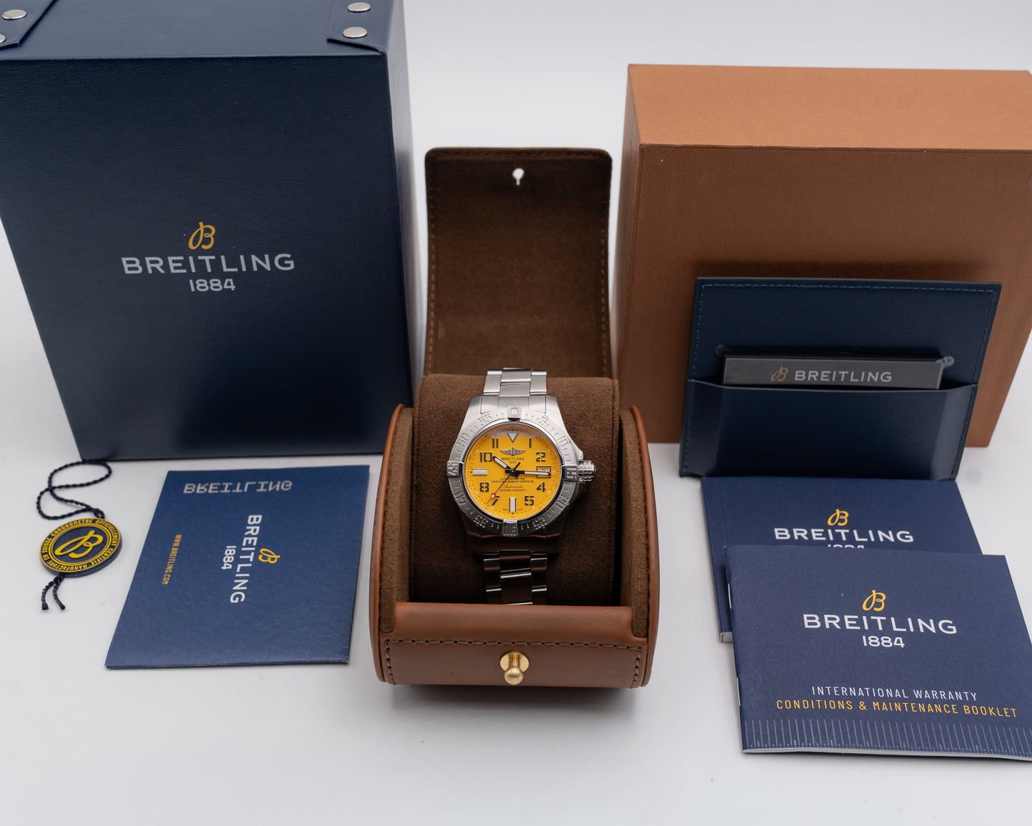 Breitling Avenger II Seawolf 45mm a17331101l1a1 Yellow Dial 2019