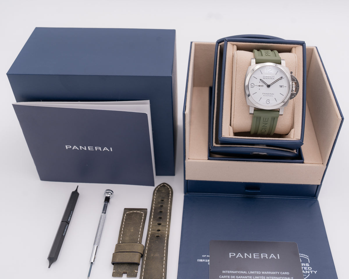 Panerai 44mm PAM01314 White Dial On a Green Rubber Strap 2025