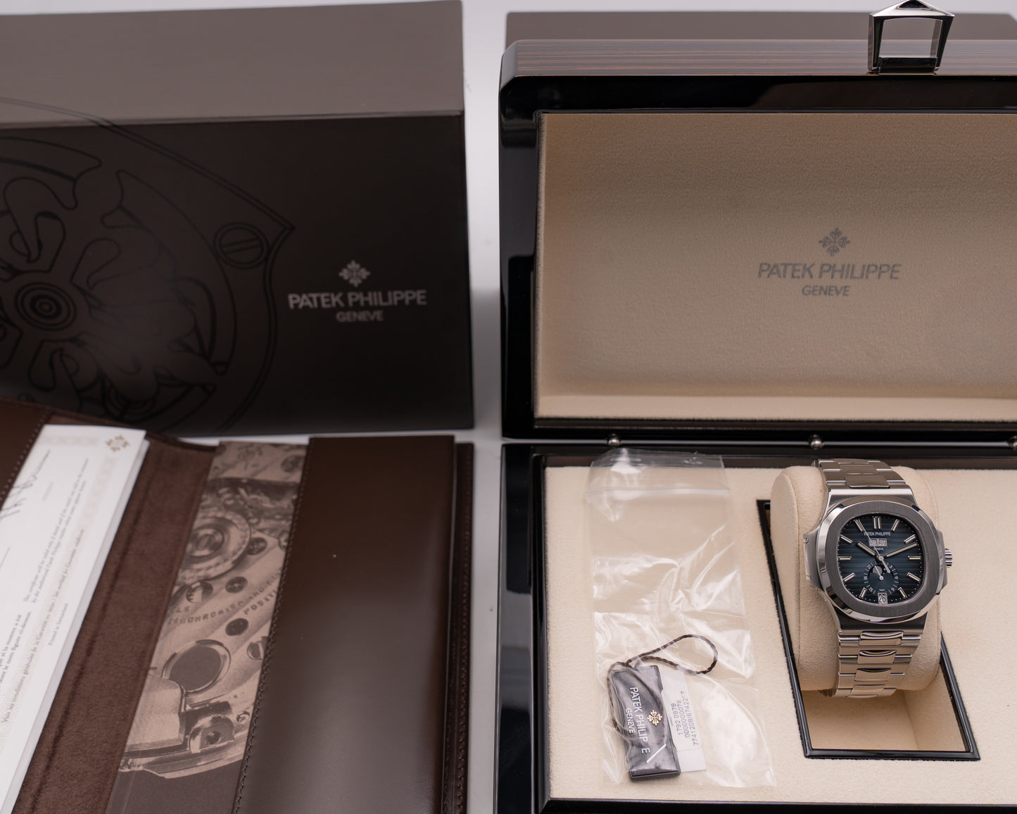 Patek Philippe Nautilus 40.5mm 5726/1A-014 Blue Dial 2024