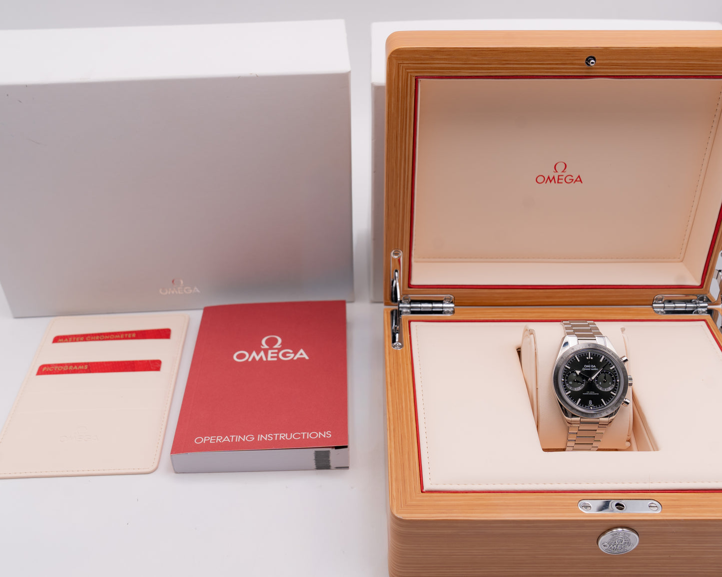 Omega Speedmaster 40mm 33210415110001 Chronometer
