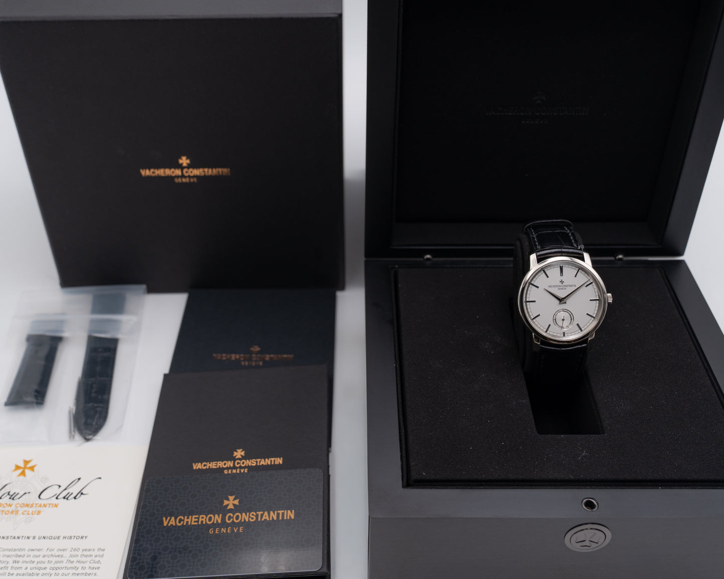 Vacheron Constantin Patrimony Traditionnelle 38mm 82172 White Gold Black Alligator Strap 2017