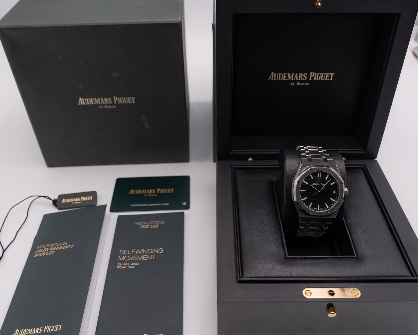 Audemars Piguet Royal Oak 41mm 15500ST.OO.1220ST.03 Black Dial