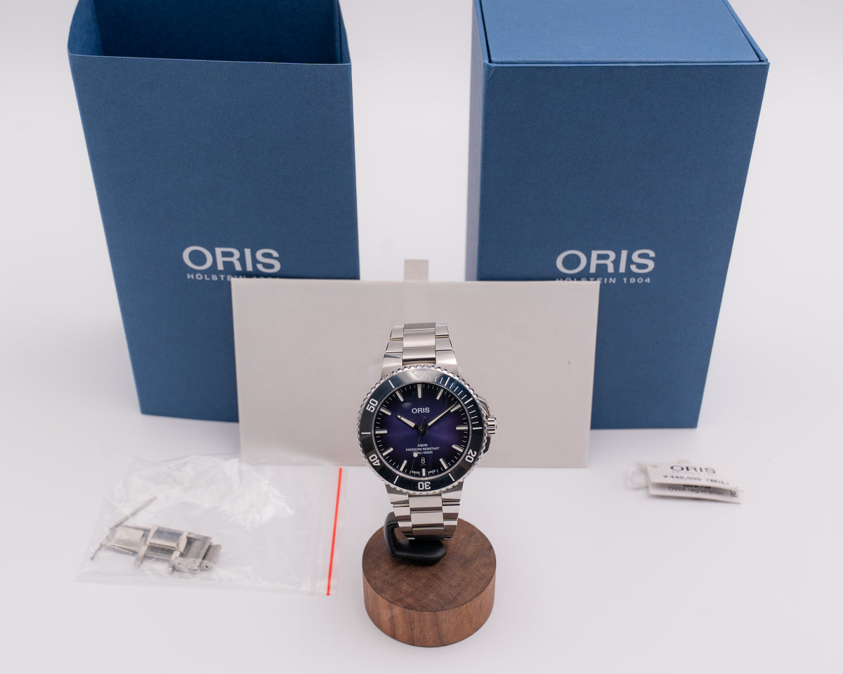 Oris Aquis Date 43.5mm  01 733 7789 4158-07 8 23 04PEB Open Date