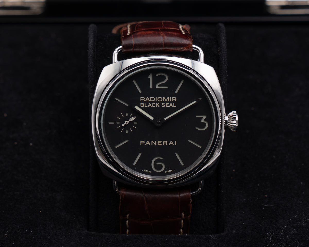 Panerai Radiomir Black Seal 44mm pam00183 Brown Leather Strap 2006
