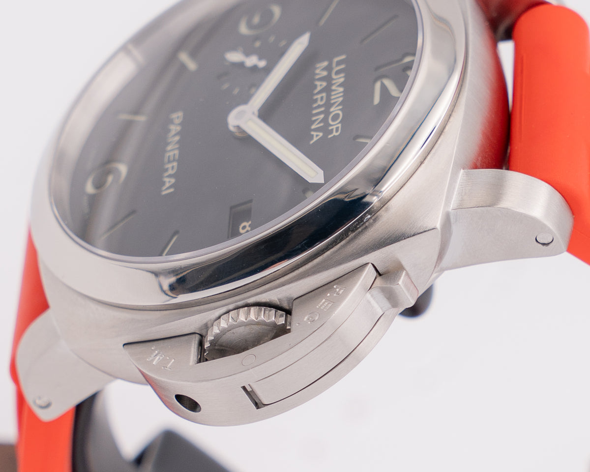 Panerai Luminor Marina 44mm PAM00312 Black Dial