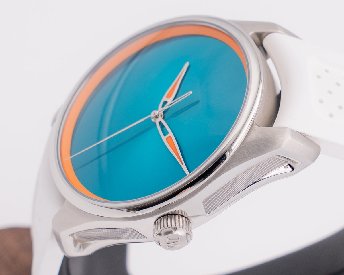 H. Moser & Cie Pioneer Centre 2025 Seconds 42.8mm 3201-1202 Spiced Aqua