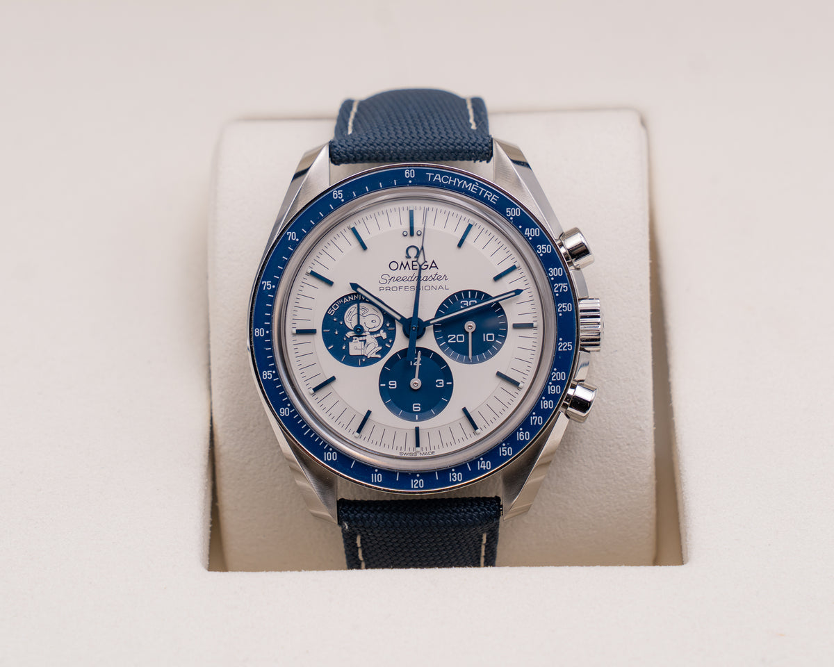 Omega Speedmaster Silver Snoopy Award 42mm 310.32.42.50.02.001 2025