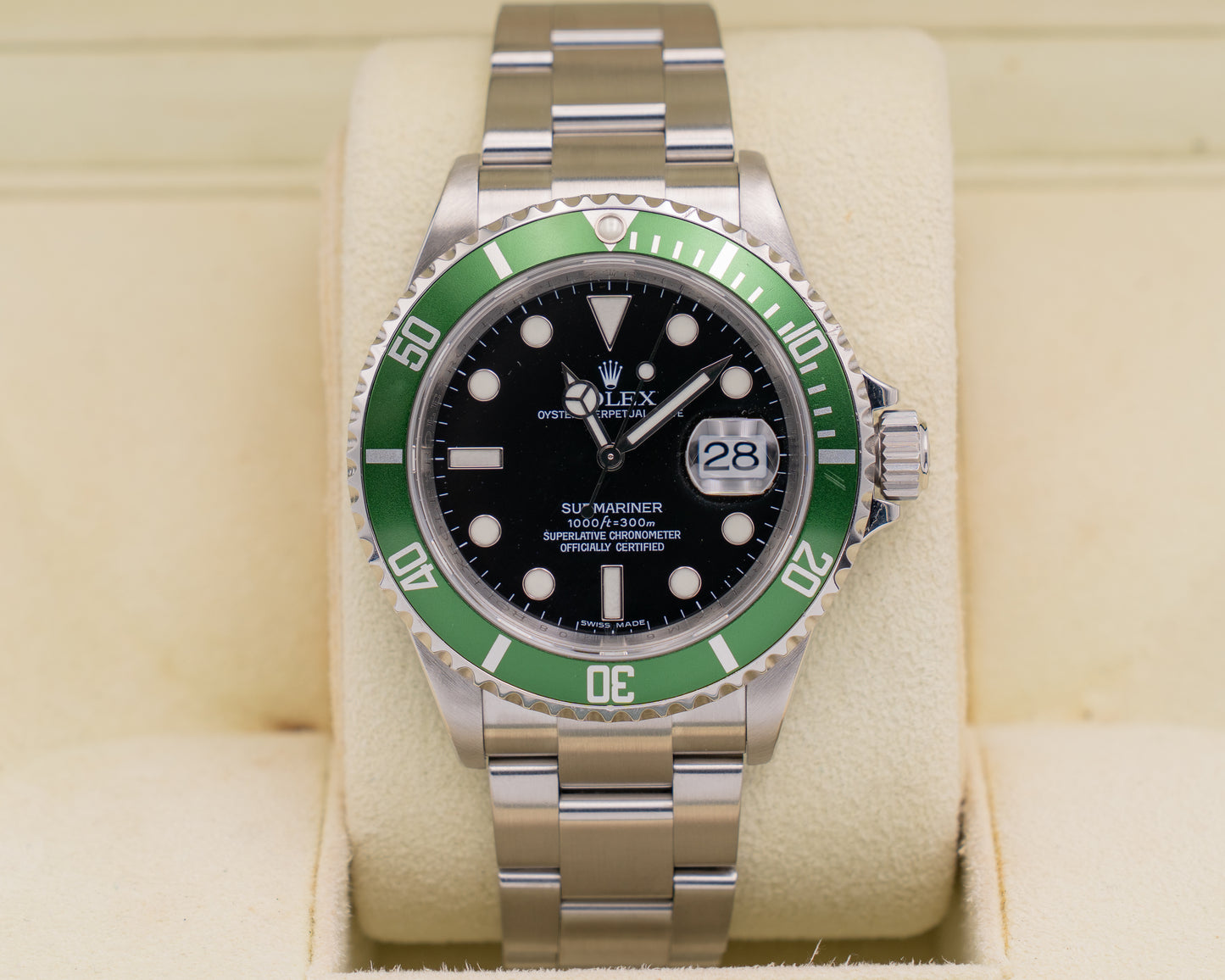 Rolex Submariner 40mm 16610LV Kermit Rehaut Serial 2008