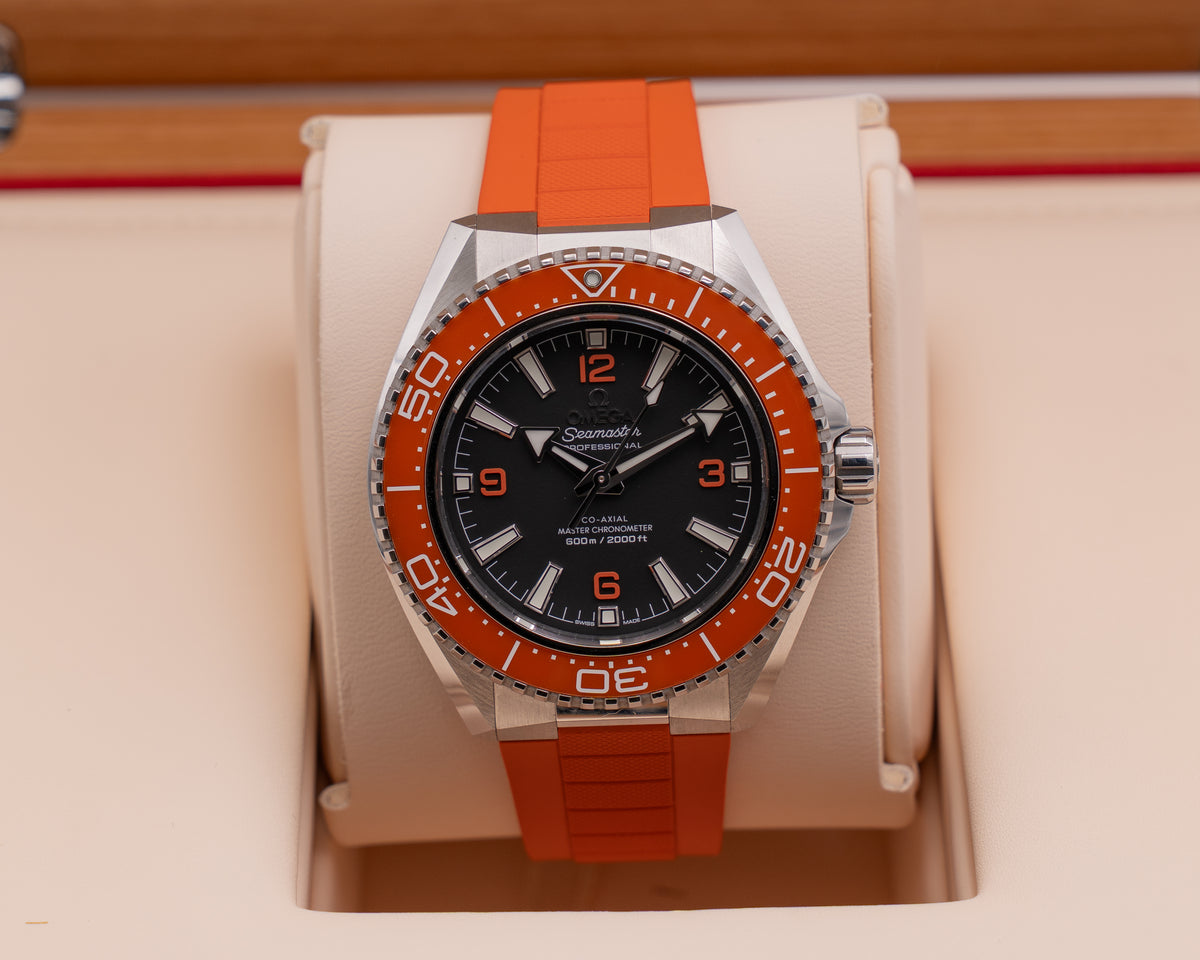 Omega Seamaster Planet Ocean 600M 42mm 217.32.42.21.01.004 Orange Bezel Black Dial Orange Strap 2025