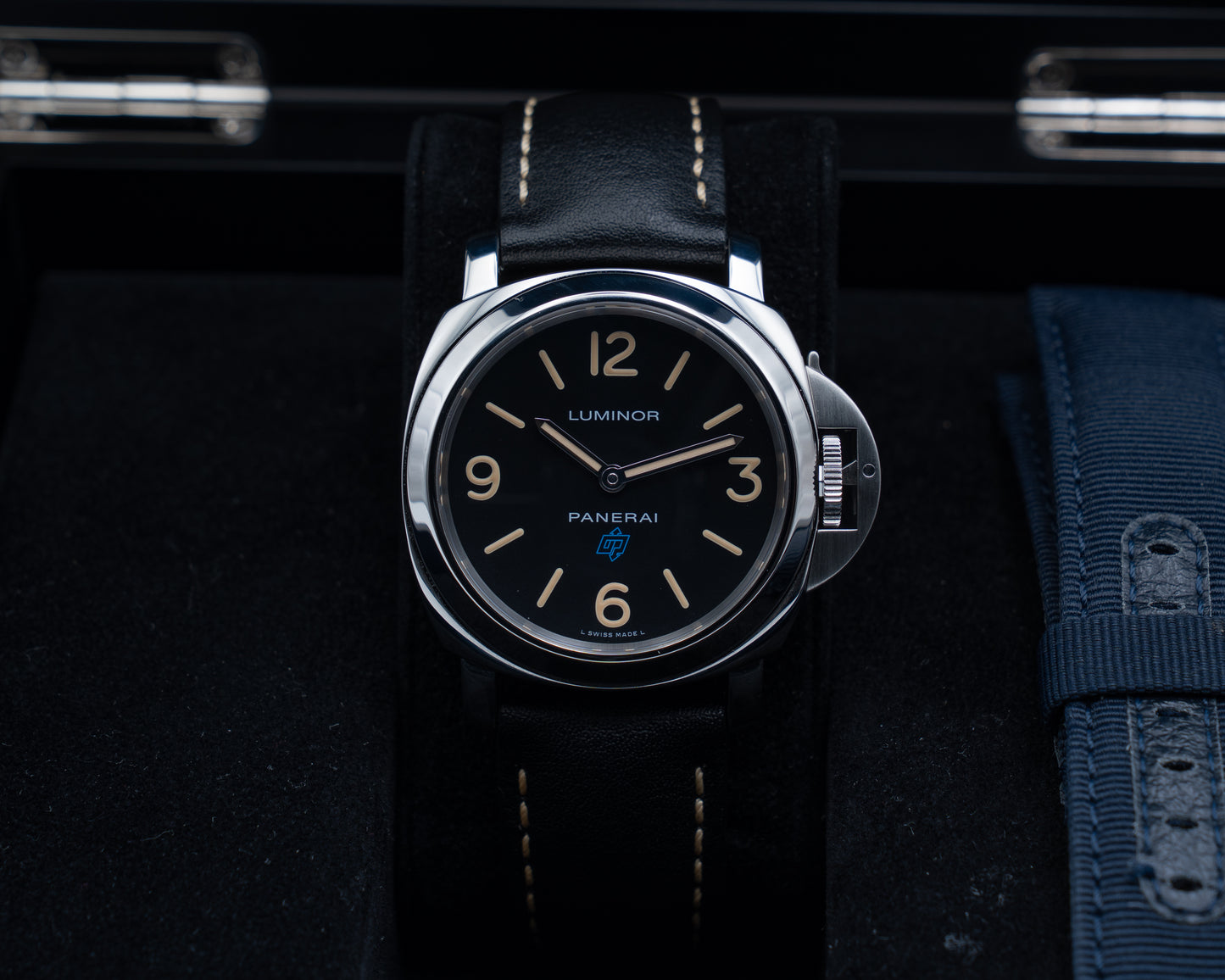 Panerai Luminor Base Logo Paneristi 15th Anniversary 44mm Pam 00634 Black Dial 2015