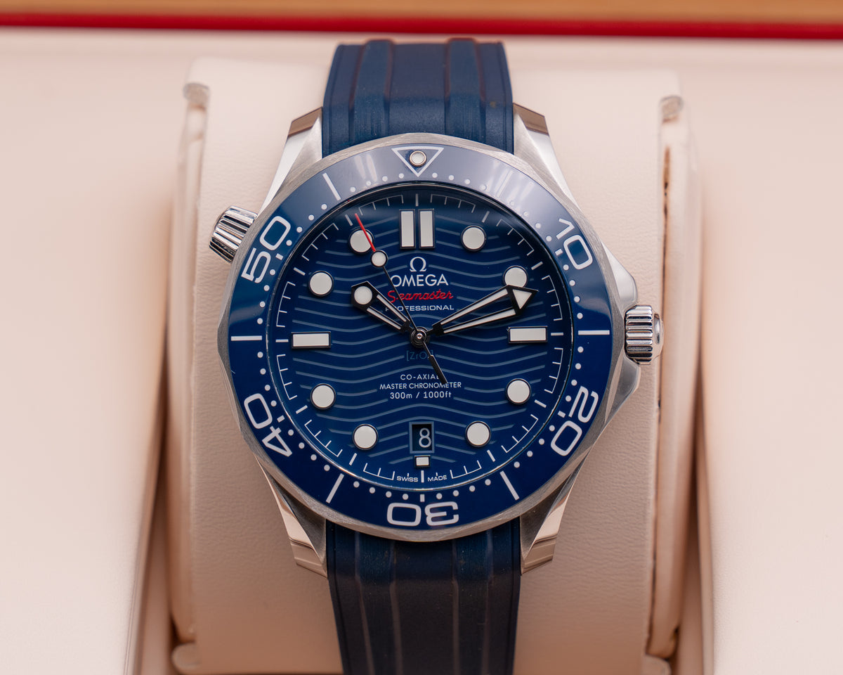 Omega Seamaster Diver 300M 210.32.42.20.03.001 Blue Dial And Strap 2026