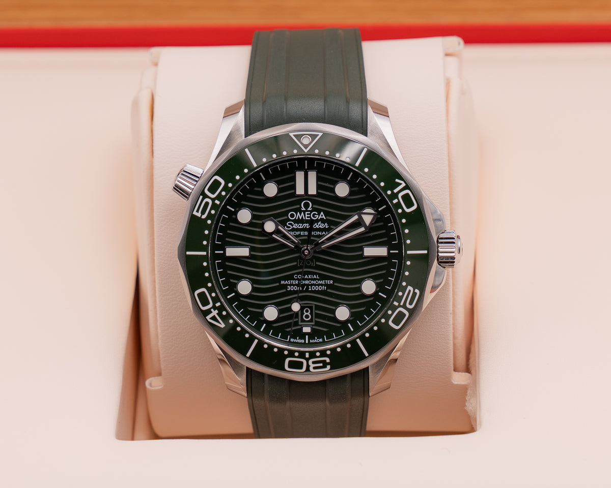 Omega Seamaster 300M 42mm 210.32.42.20.10.001 "Seaweed" Green