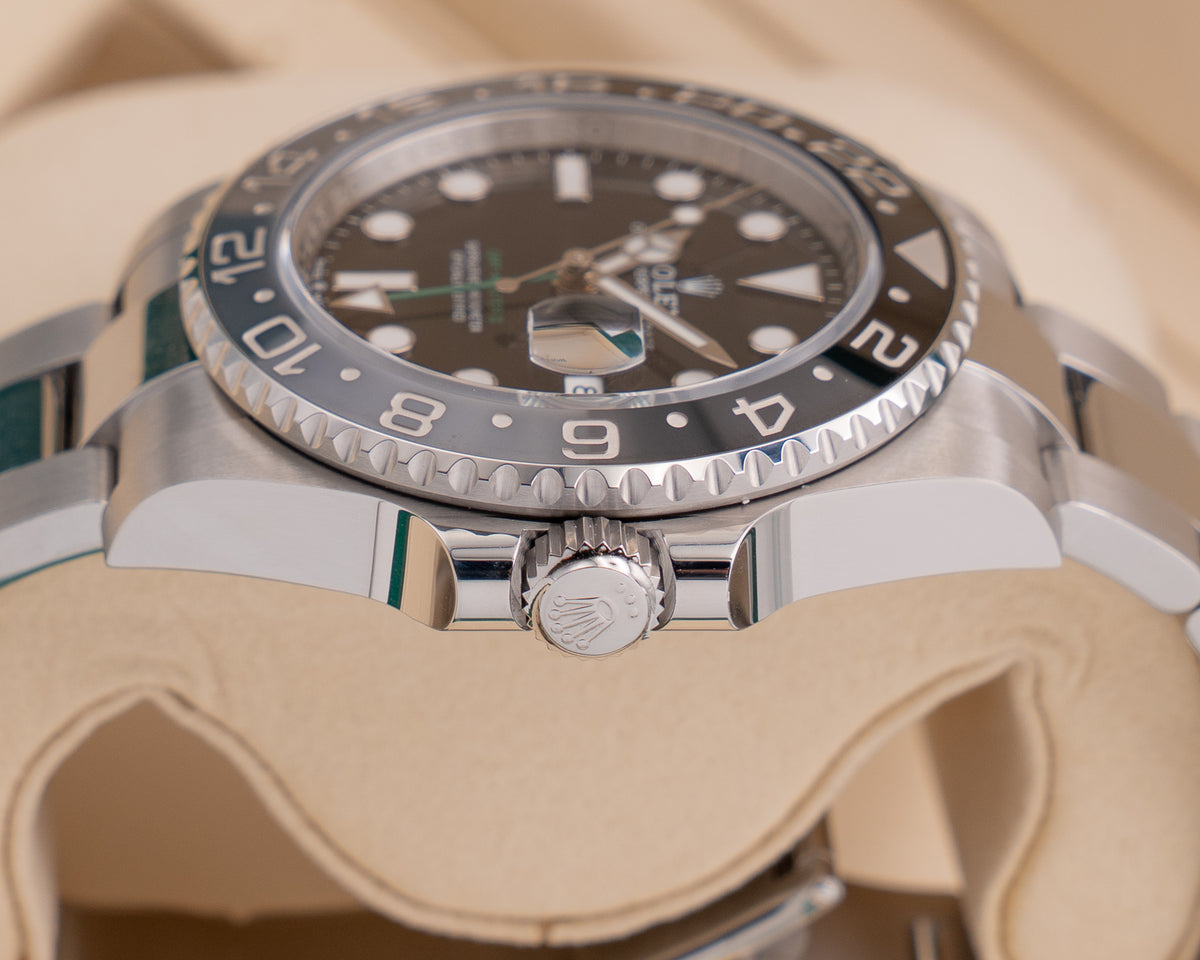 UNWORN STICKERED Rolex GMT-Master II 40mm 126710GRNR Bruce Wayne 2026