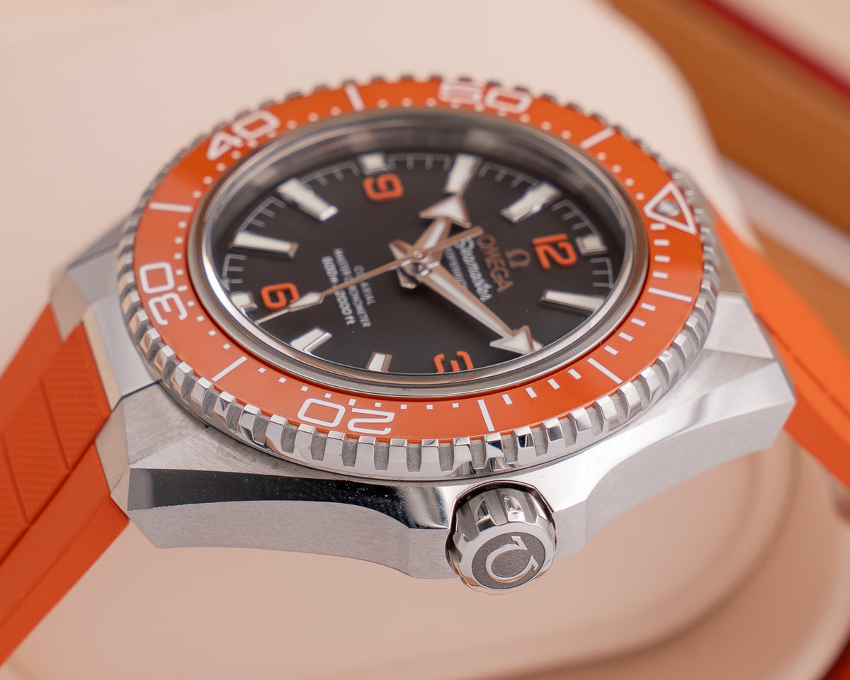 Omega Seamaster Planet Ocean 600M 42mm 217.32.42.21.01.004 Orange Bezel Black Dial Orange Strap 2025