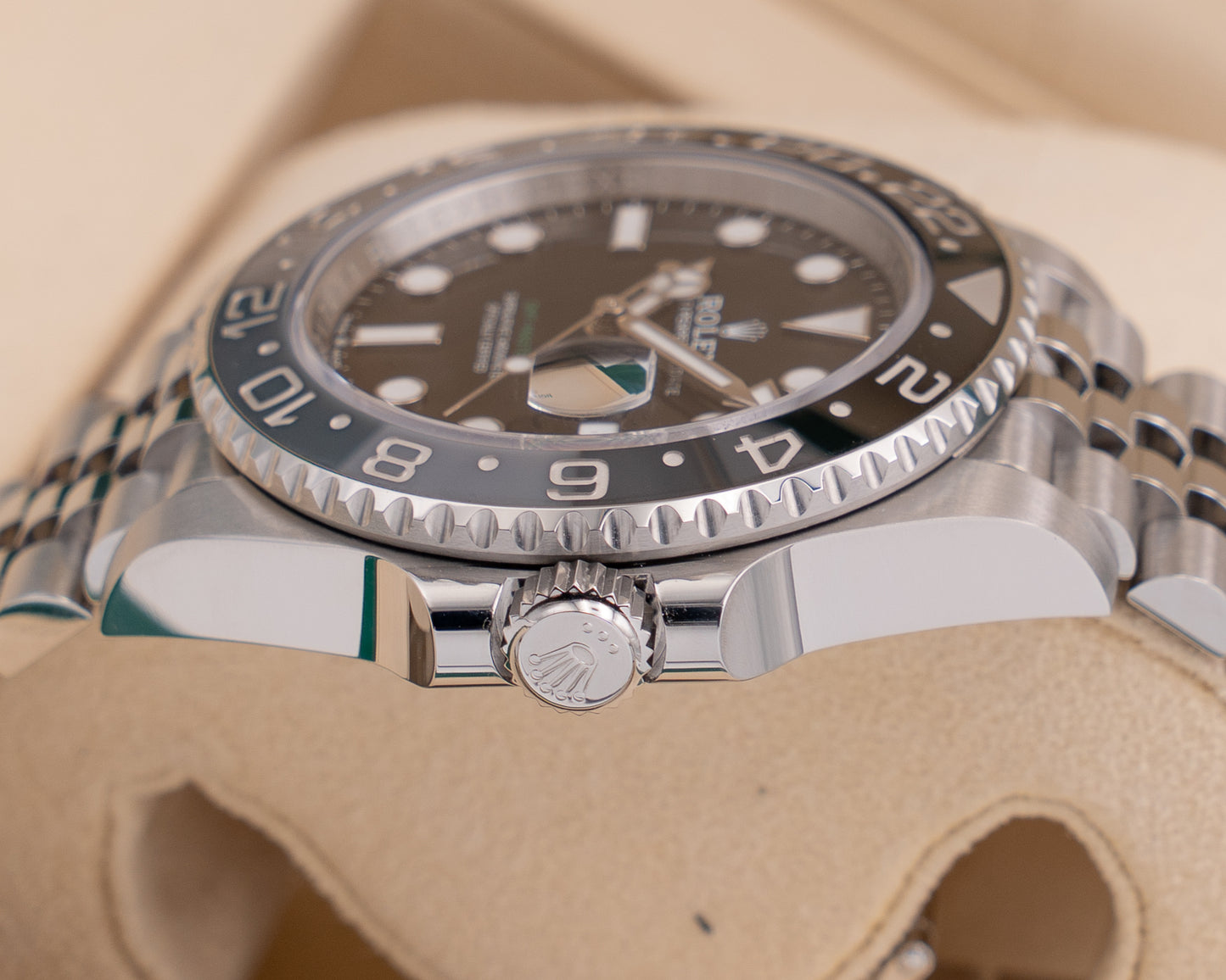 UNWORN Rolex GMT Master II 40mm 126710GRNR Bruce Wayne 2026