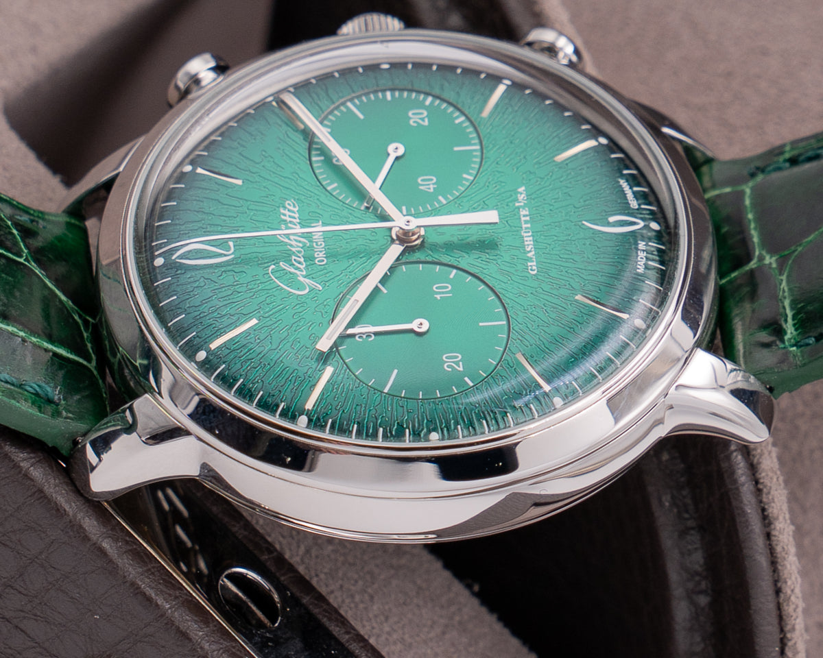 Glashütte Sixties Chronograph Annual Edition 42mm  1-39-34-05-22-04 Green Dial Green Strap Chronograph 2022
