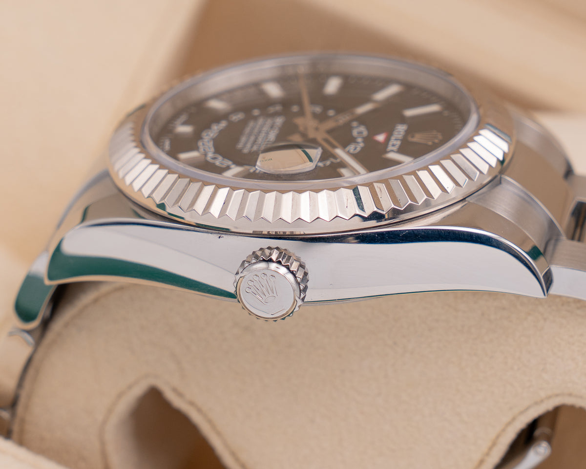 Rolex Skydweller 42mm 326934 Black on Oyster 2020