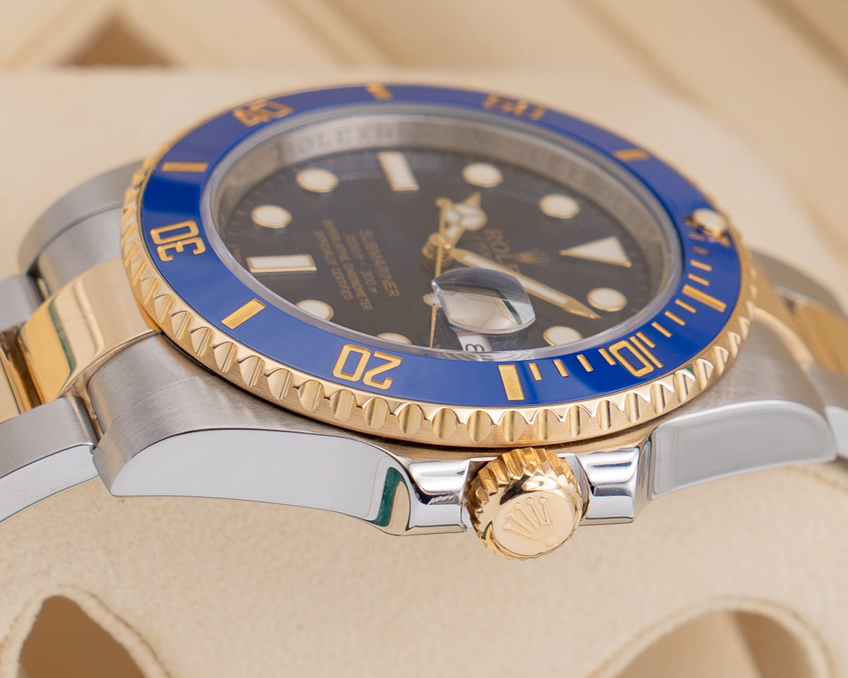 Rolex Submariner Date 40mm 116613lb "Bluesy" 2015