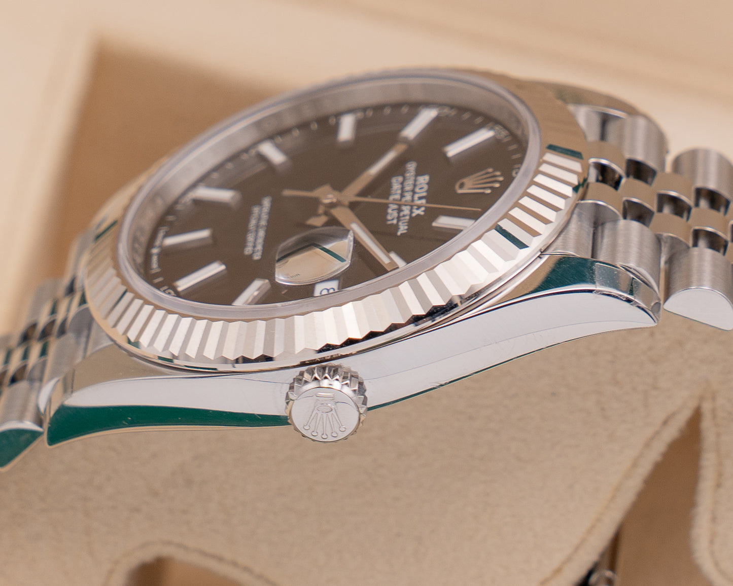 Rolex DateJust 41mm 126334 Fluted  on Jubilee Black Dial 2026
