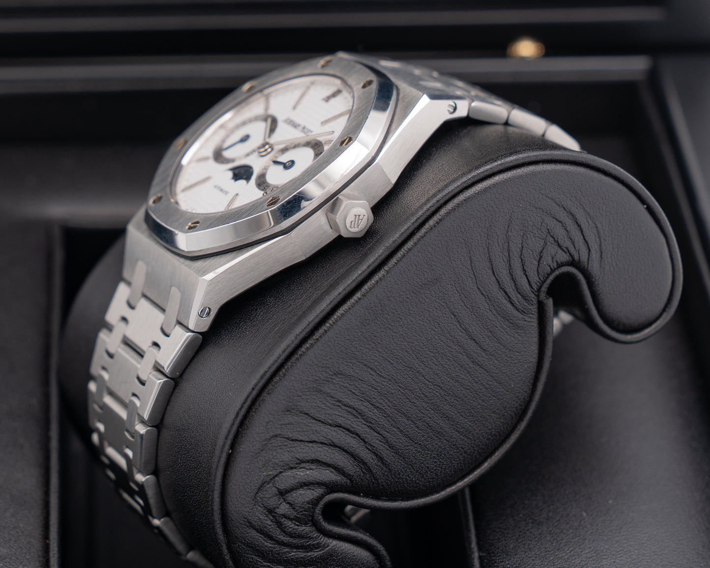 Audemars Piguet Royal Oak "Owl" 37mm 25594ST White Moonphase Day Date E-Serial