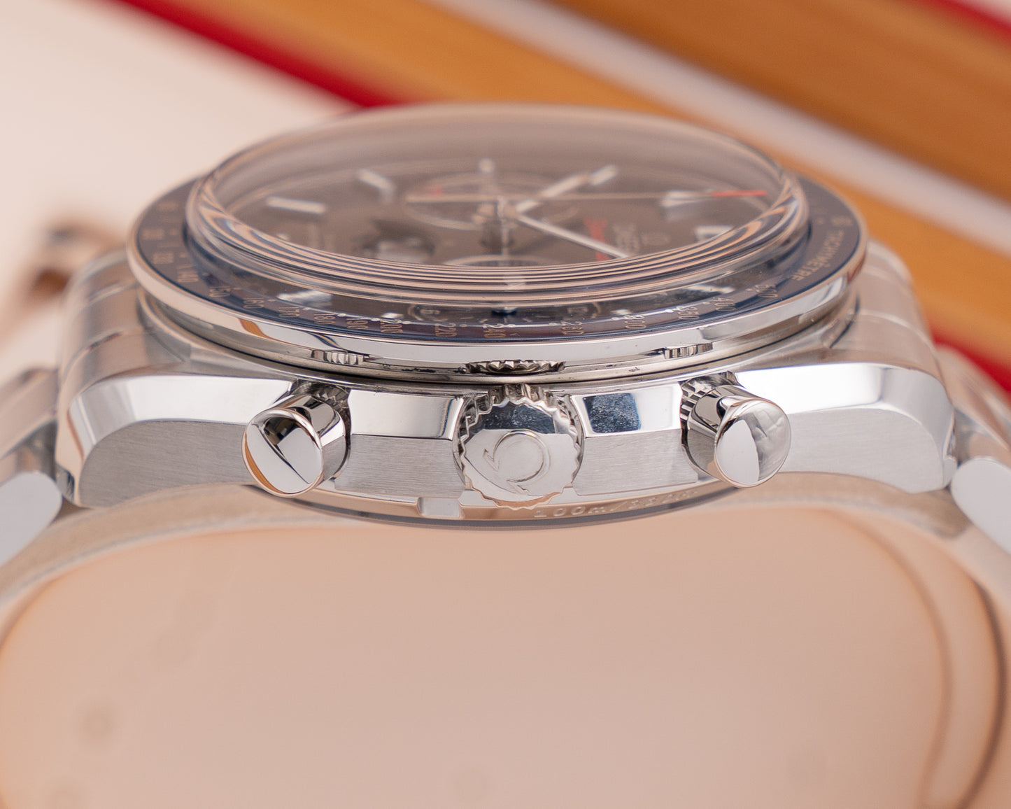 Omega Speedmaster Moonphase Chronograph Master Chronometer 44.25mm 304.33.44.52.03.001 Blue Dial 2024