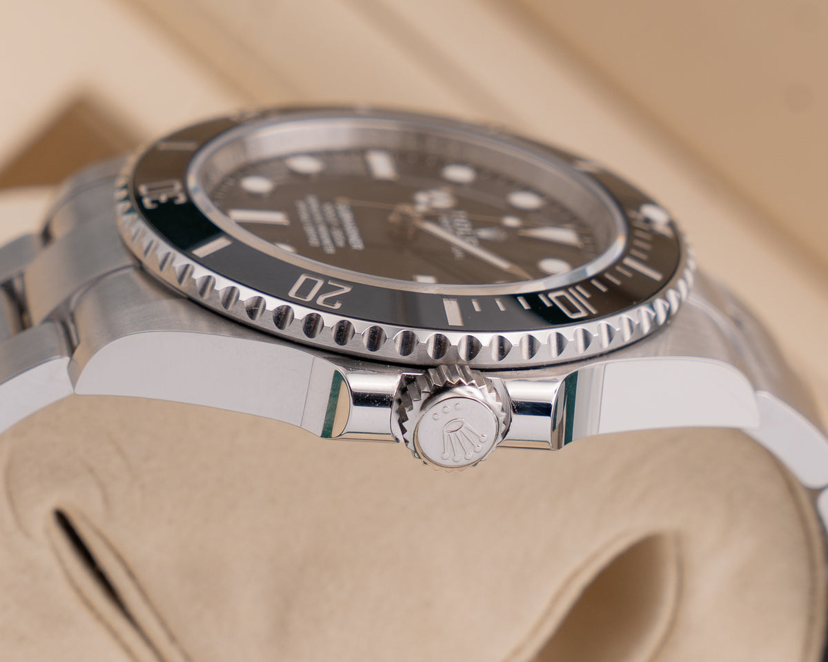 Unworn Rolex SUBMARINER 41mm 124060 On Oyster 2025