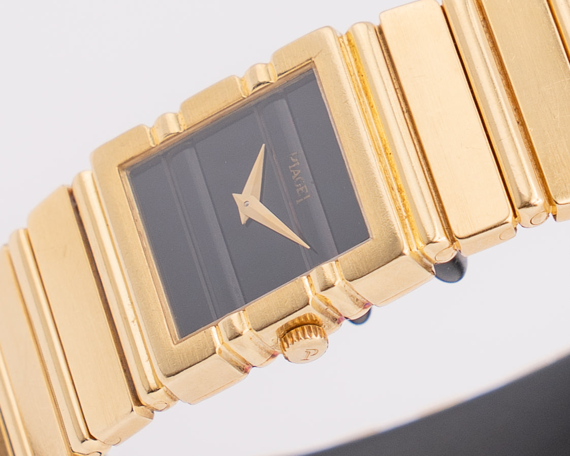 Piaget Polo 20mm 8131C701 Gold Black Dial Quartz