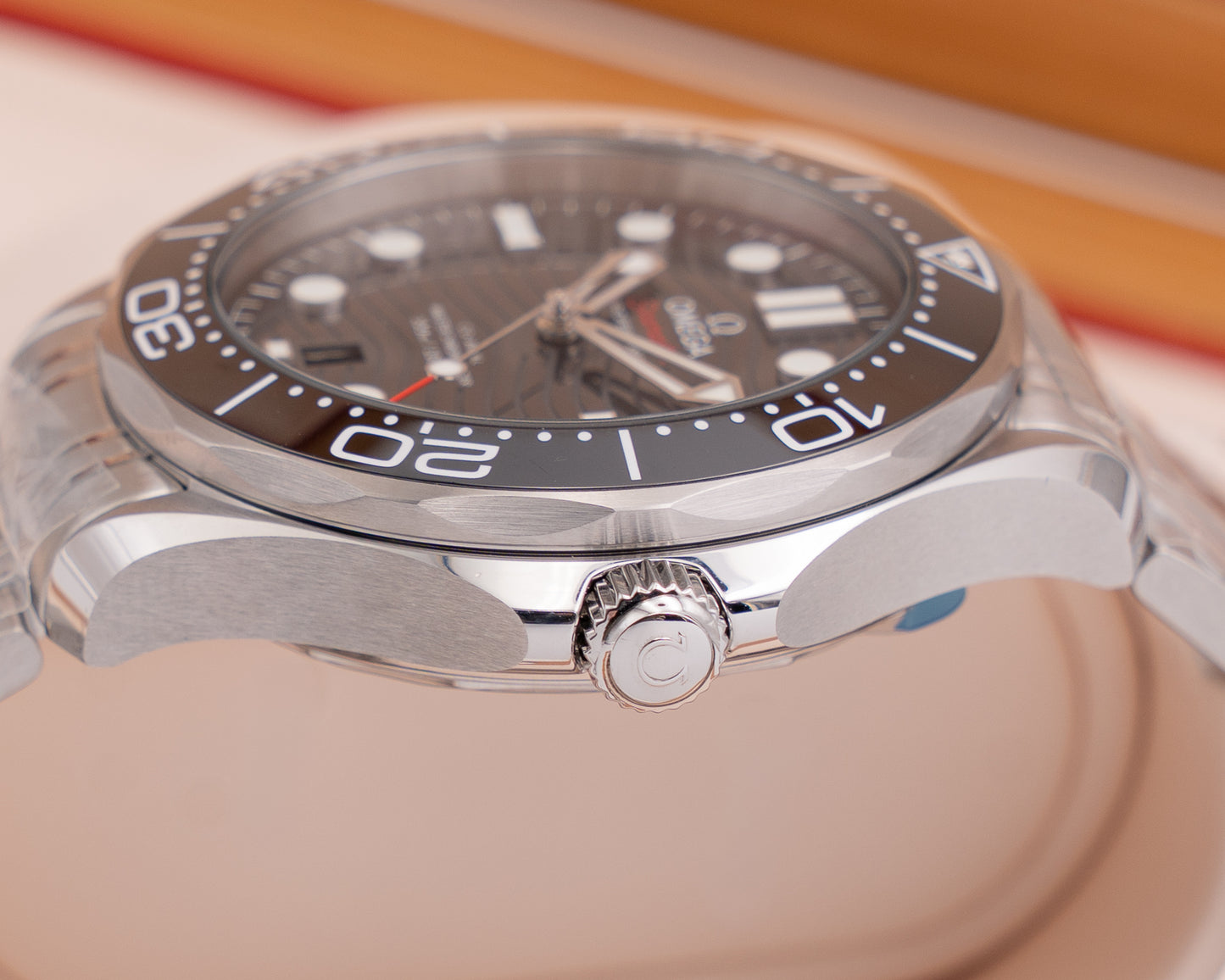UNWORN STICKERED Seamaster Diver 300M Master Co-Axial 42mm  210.30.42.20.01.001 Black Dial 2026