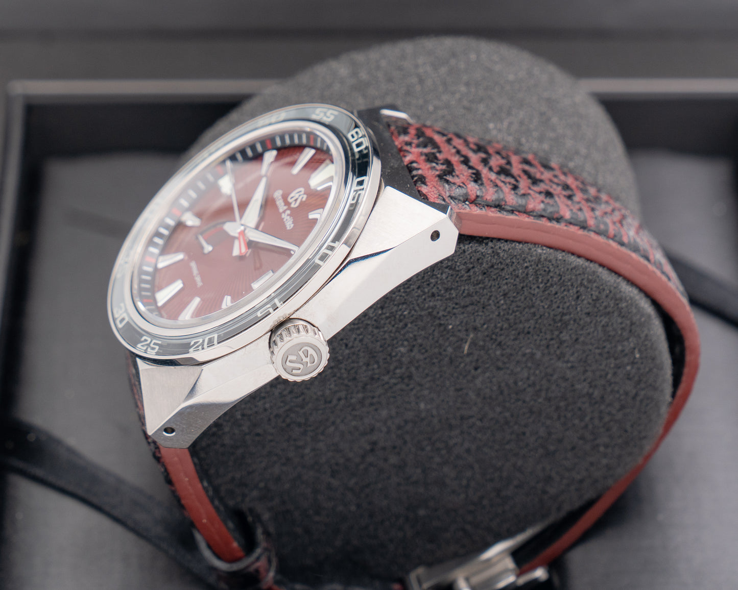1 of 650 Grand Seiko Godzilla 65th Anniversary 44.5mm SBGA405