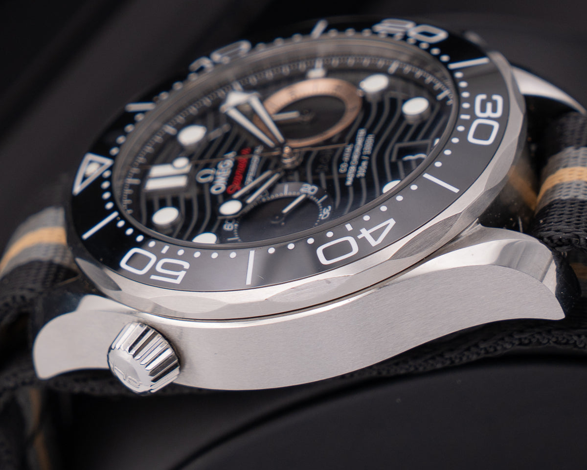 UNWORN Omega Seamaster Diver 300M "007 First Light" 44mm 210.32.44.51.01.002 Black Dial Textile Strap 2026