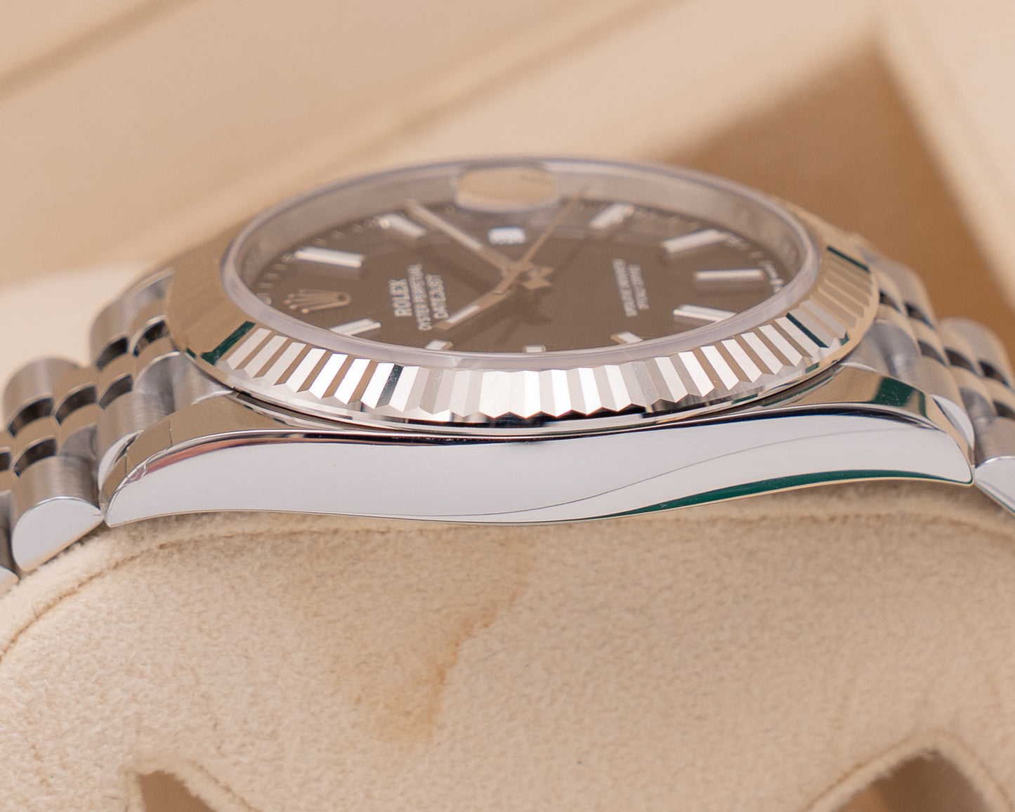 Rolex DateJust 41mm 126334 Fluted  on Jubilee Black Dial 2026