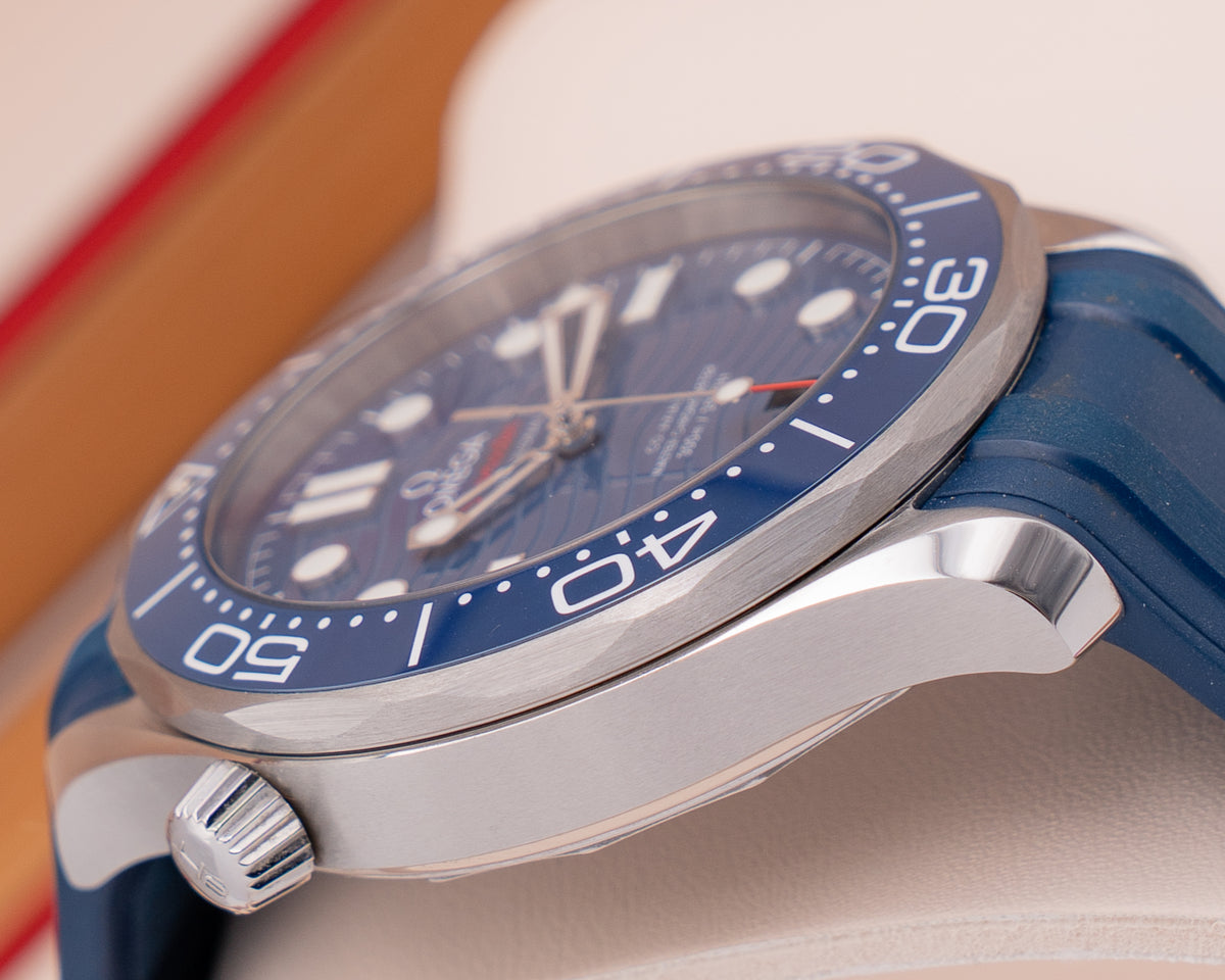 Omega Seamaster Diver 300M 210.32.42.20.03.001 Blue Dial And Strap 2026
