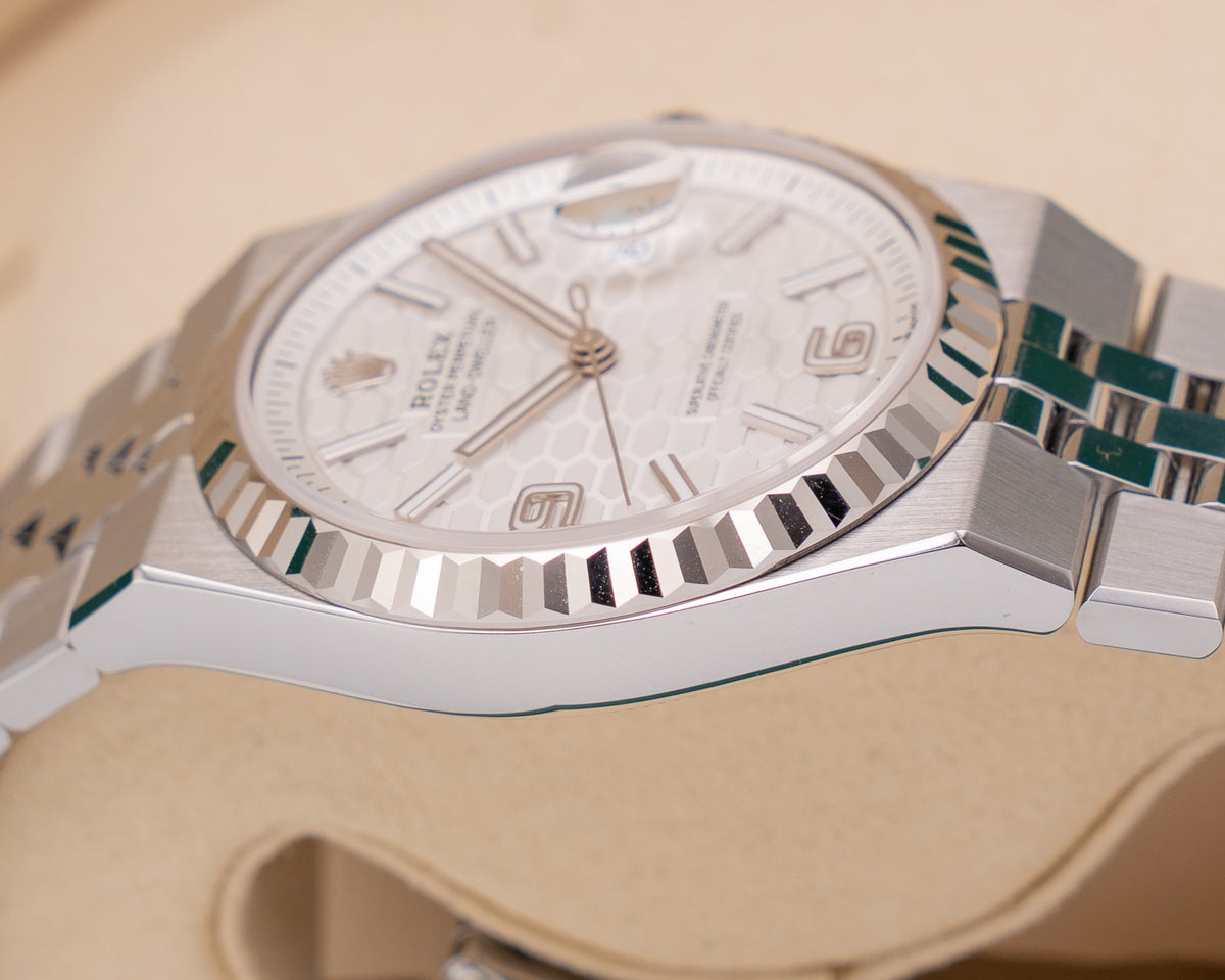 Unworn Rolex Land-Dweller 36mm 127234 2026