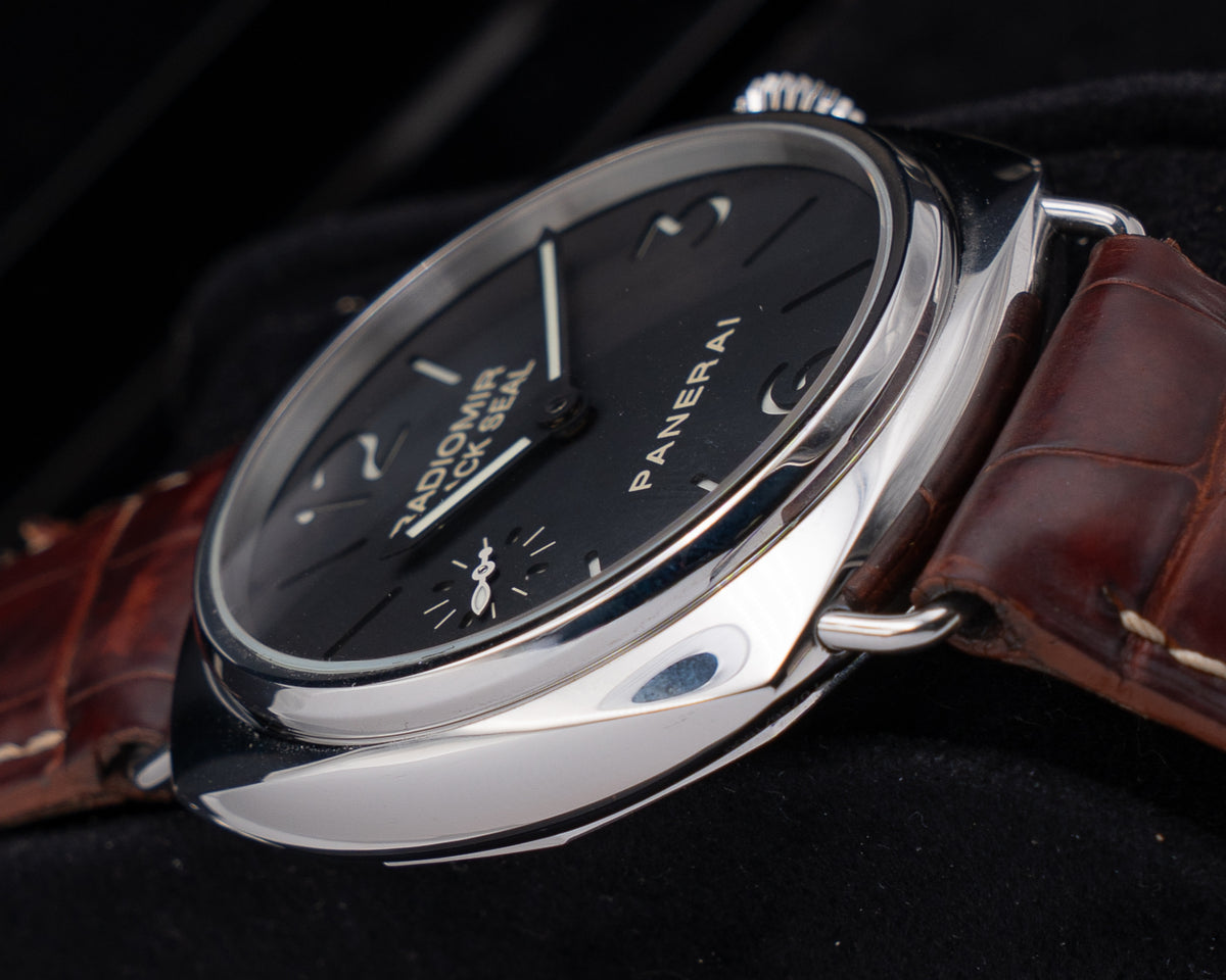 Panerai Radiomir Black Seal 44mm pam00183 Brown Leather Strap 2006