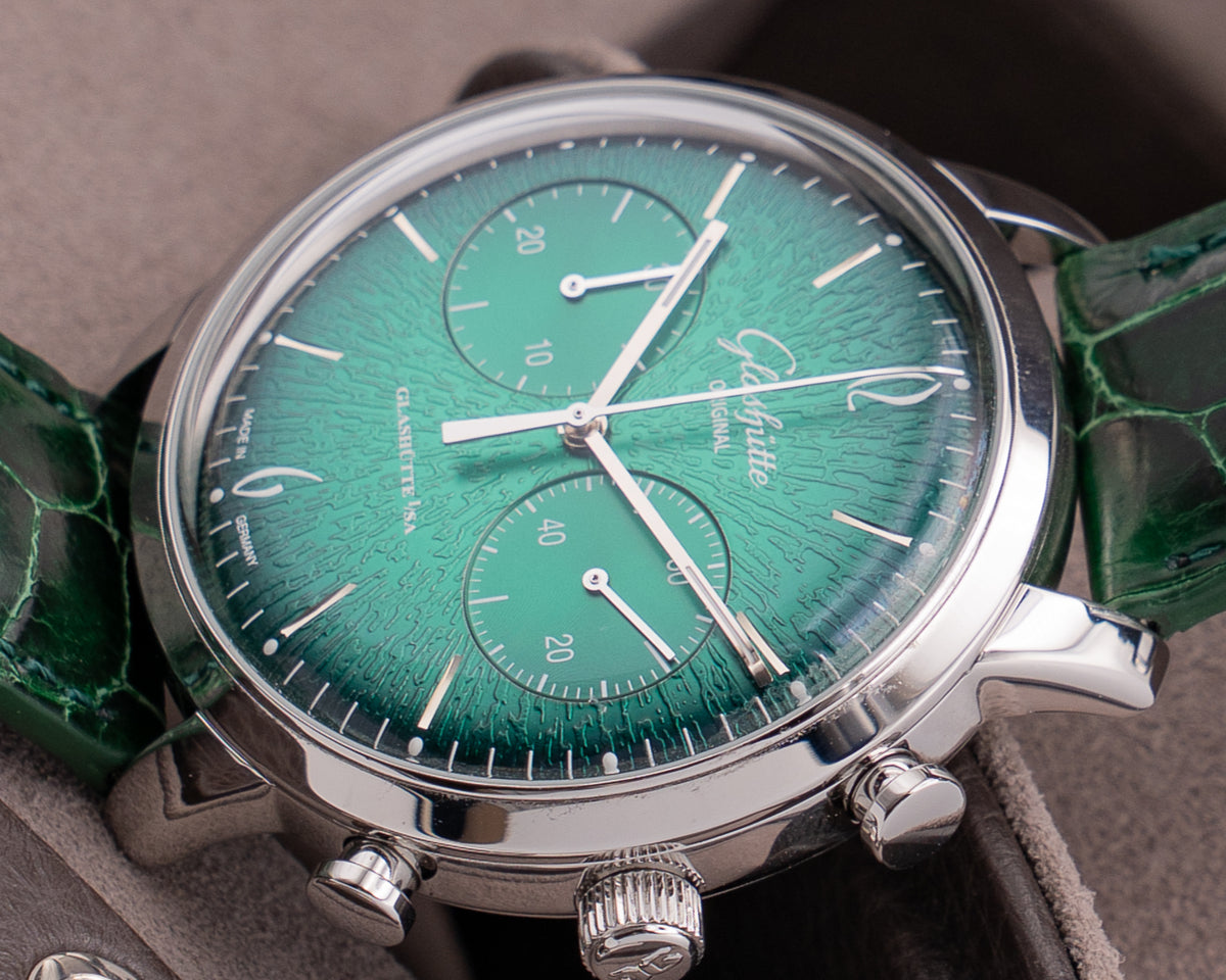 Glashütte Sixties Chronograph Annual Edition 42mm  1-39-34-05-22-04 Green Dial Green Strap Chronograph 2022
