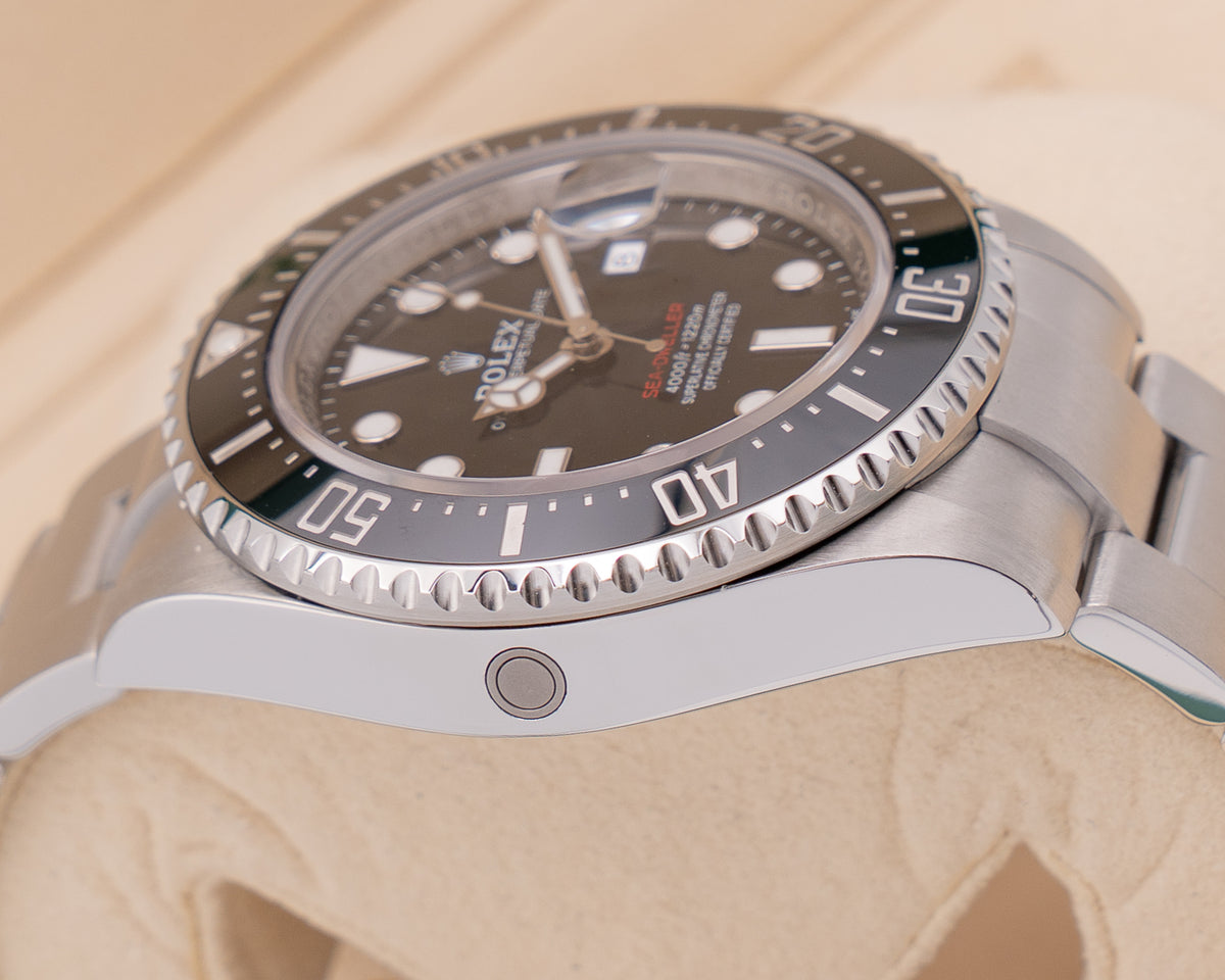 Rolex SeaDweller 43mm 126600 Red Letter Black 2023