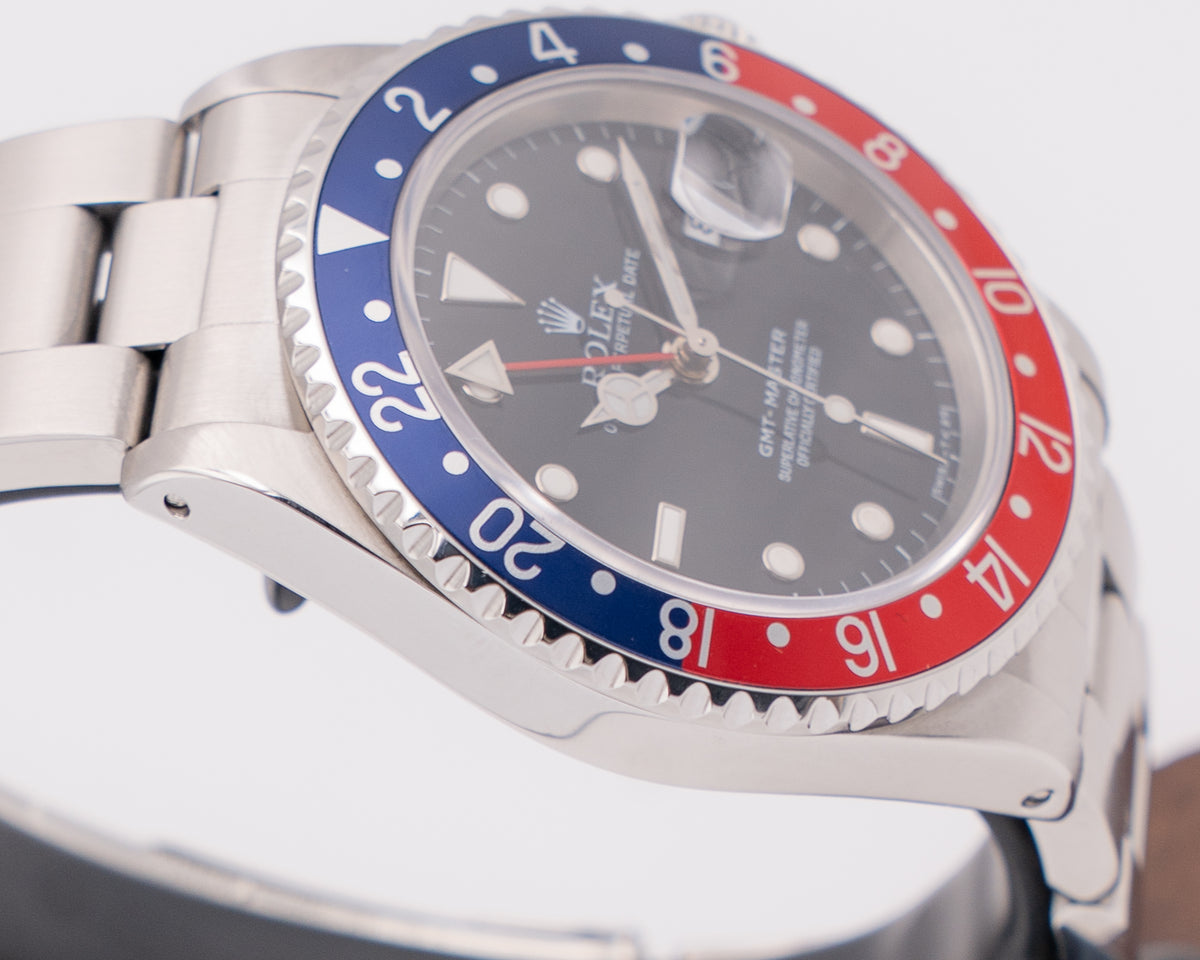 Rolex GMT-Master 40mm 16700BLRO Pepsi 1998