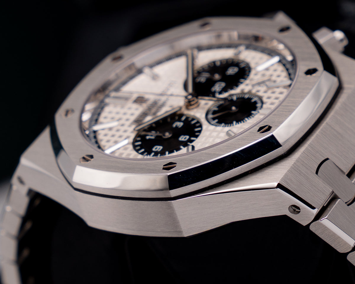 Audemars Piguet Royal Oak Chronograph 41mm 26331ST Panda K Serial