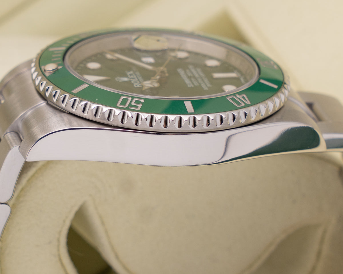 Rolex Submariner 40mm 116610lv Hulk 2017