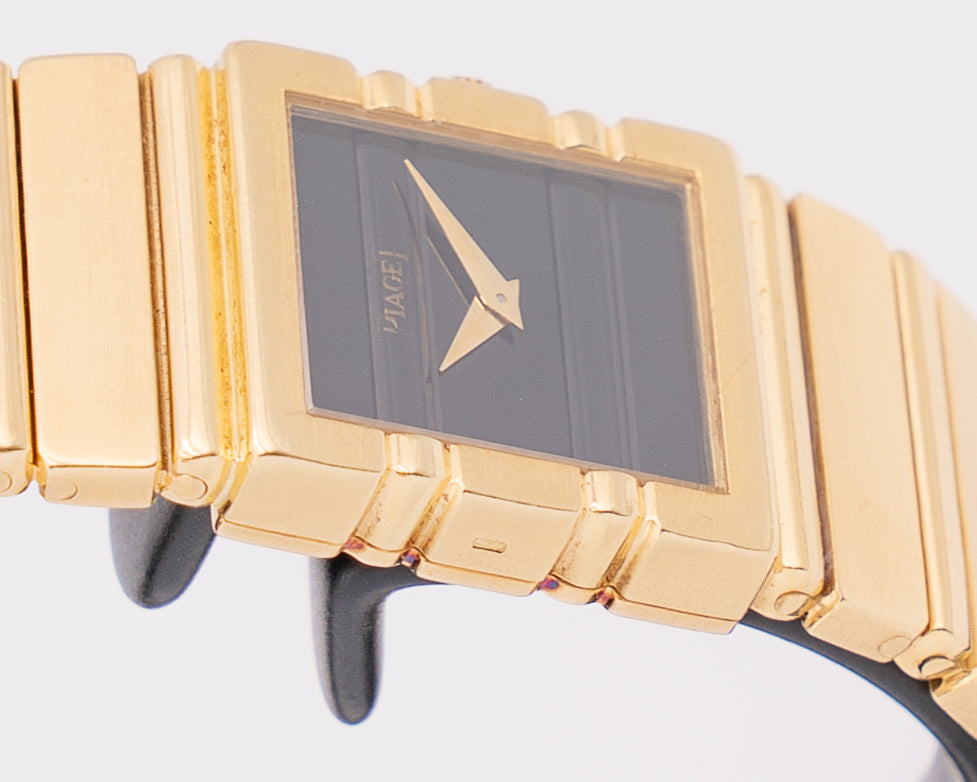 Piaget Polo 20mm 8131C701 Gold Black Dial Quartz
