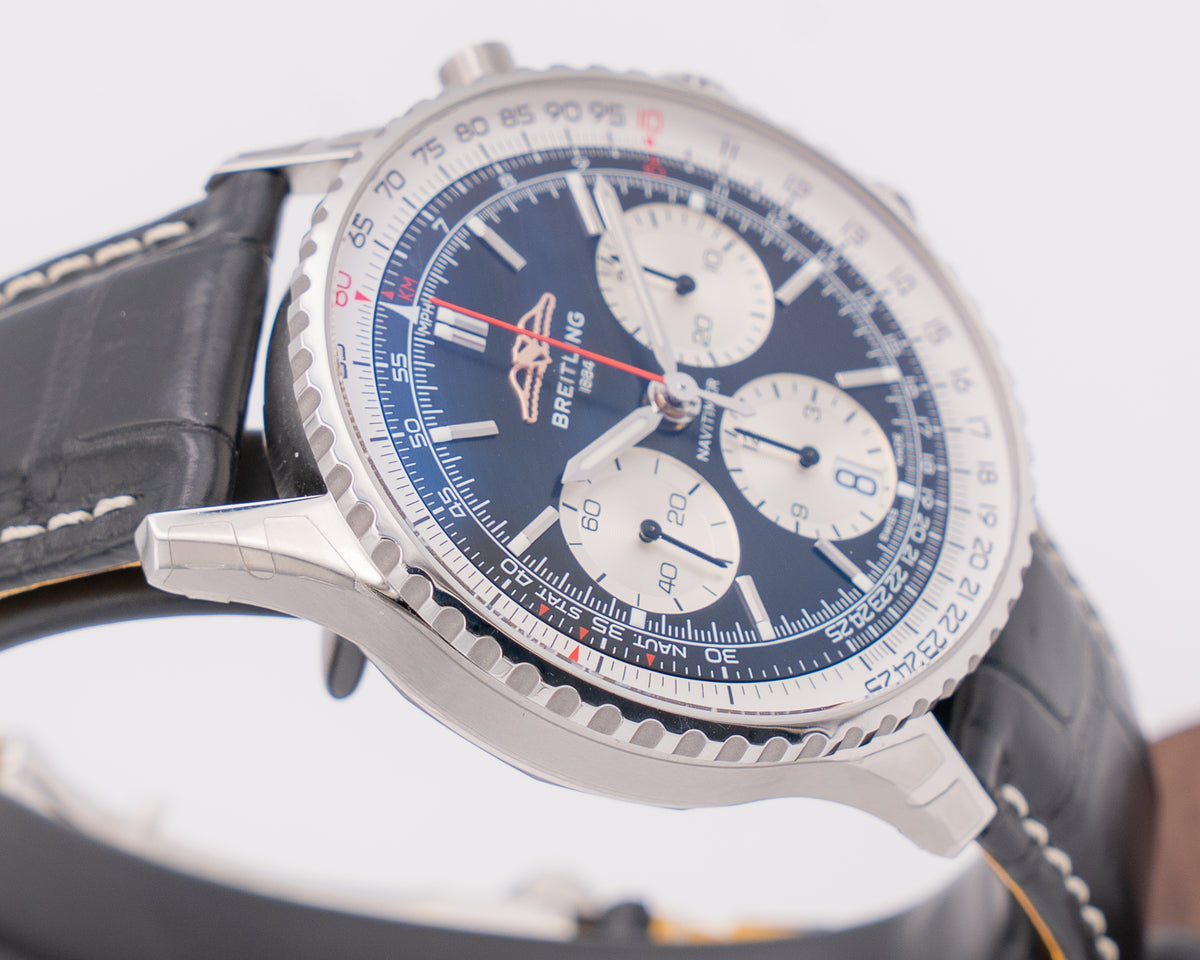 UNWORN STICKERED Breitling Navitimer B01 Chronograph 41mm AB0139 Bland Dial Chronograph