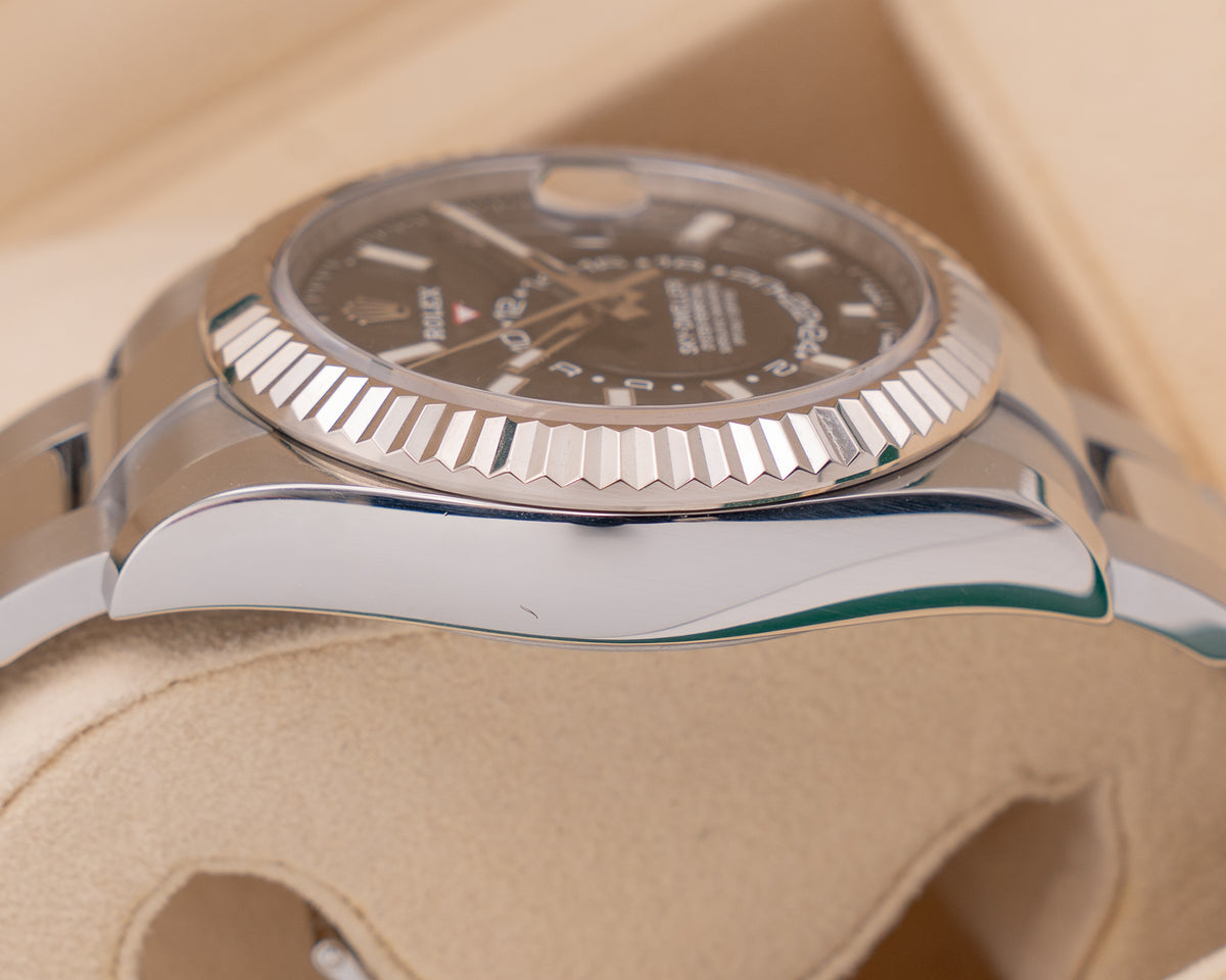 Rolex Skydweller 42mm 326934 Black on Oyster 2020