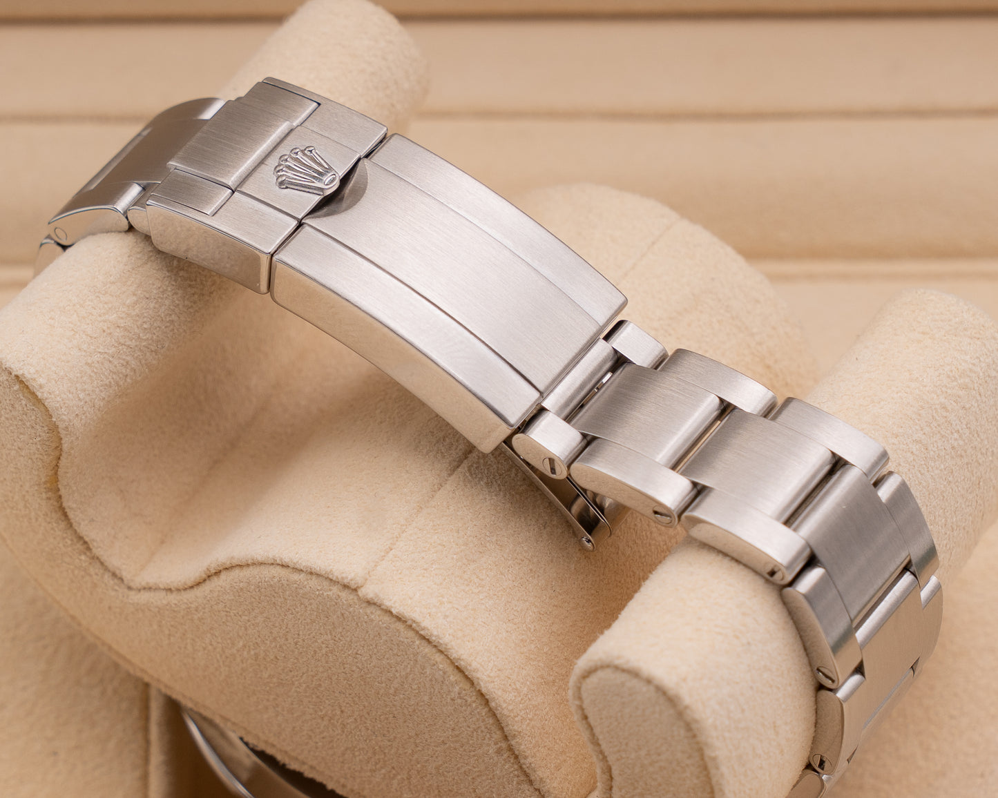 Rolex Explorer II 42mm 216570 Polar 2020