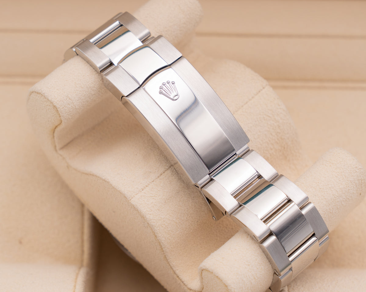 Rolex Skydweller 42mm 326934 Black on Oyster 2020