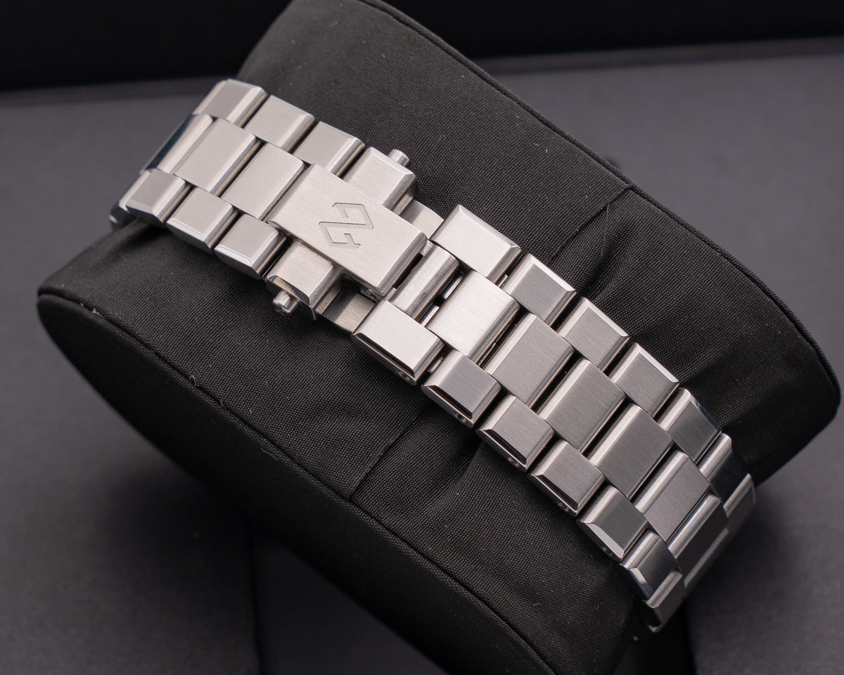 Formex 39mm 0333.1.6603 "Mother of Sky" mother-of-pearl dial 2025