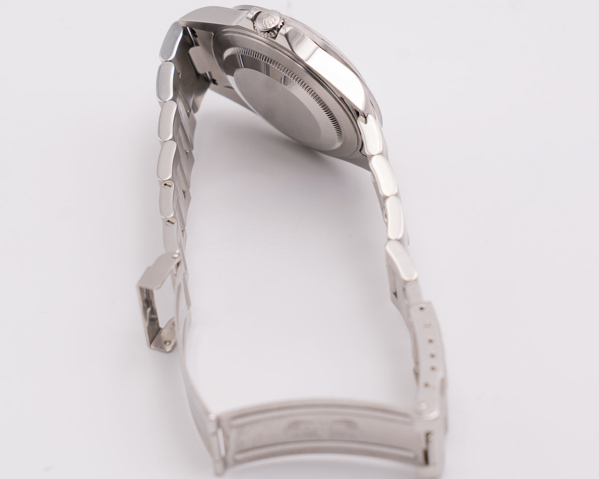 Rolex Explorer II 40mm 16570 "Polar White" 2005