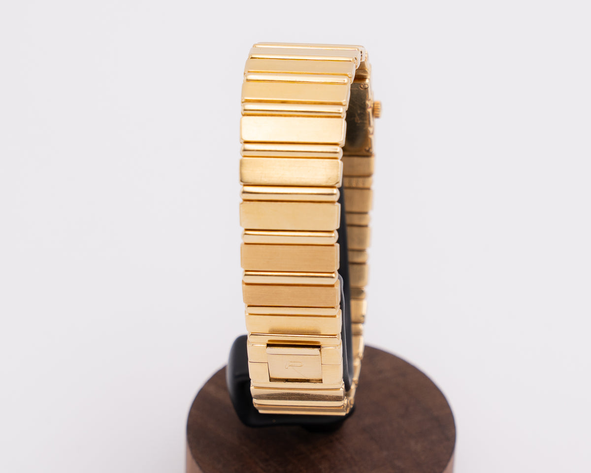 Piaget Polo 20mm 8131C701 Gold Black Dial Quartz